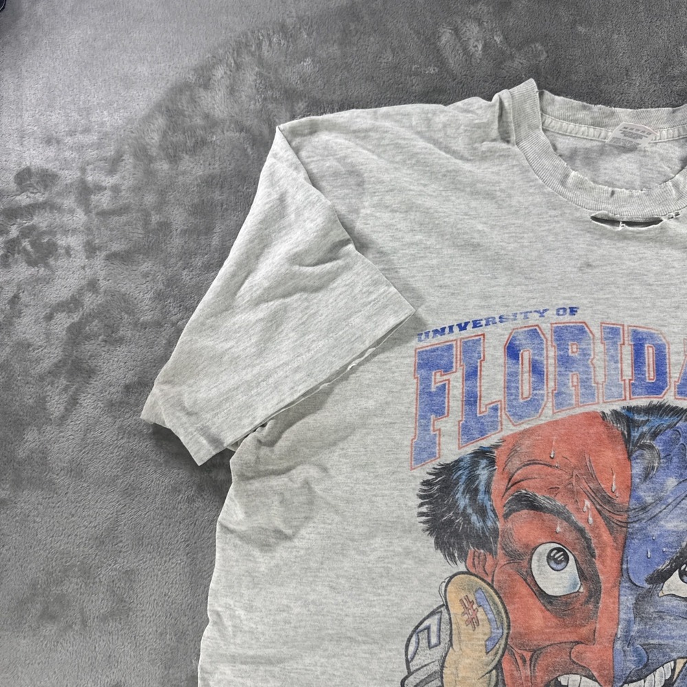 Vintage University Of Florida Fanatic T-Shirt Mens XL Distressed College UF NCAA - Picture 6 of 16